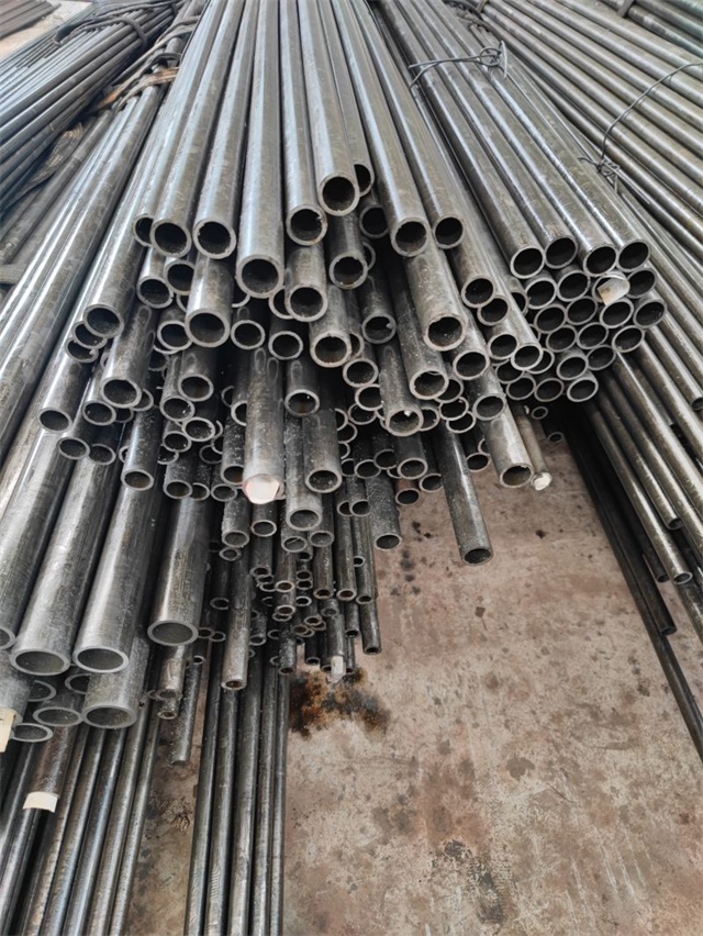 菏泽精密光亮无缝钢管厂