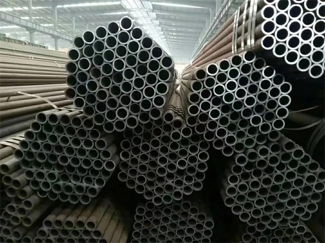 菏泽20#石油裂化用无缝钢管